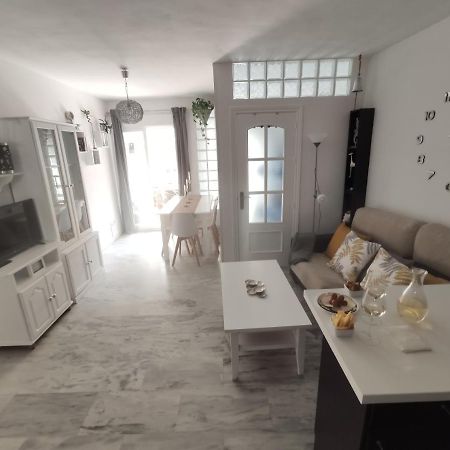 Апартаменты Apartamento Nuevo A 50 M. De La Playa Морче Экстерьер фото