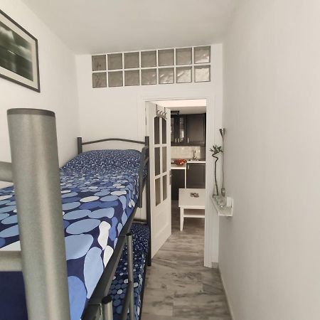 Апартаменты Apartamento Nuevo A 50 M. De La Playa Морче Экстерьер фото