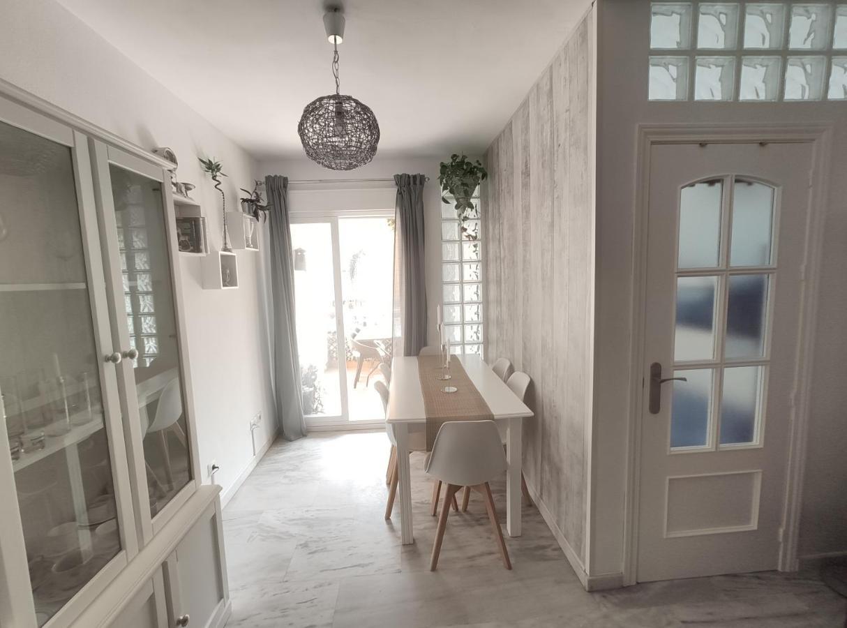 Апартаменты Apartamento Nuevo A 50 M. De La Playa Морче Экстерьер фото