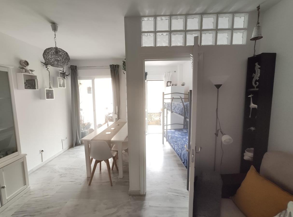 Апартаменты Apartamento Nuevo A 50 M. De La Playa Морче Экстерьер фото